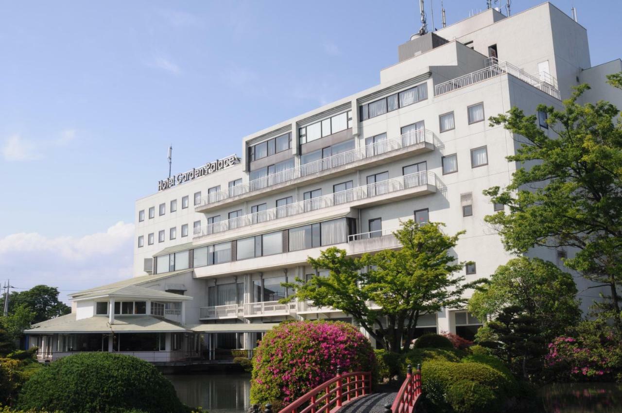 Hotel Garden Palace Kumagaya Buitenkant foto
